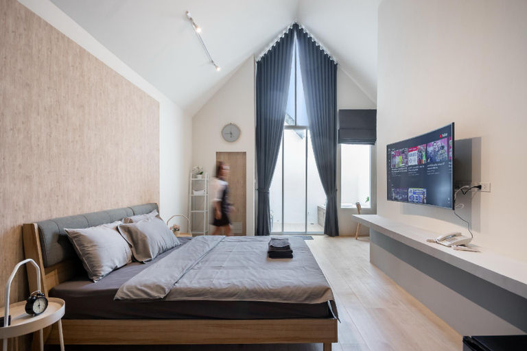 Bedroom 26
