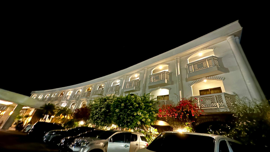 Exterior & Views 3, Sugarland Hotel, Bacolod City