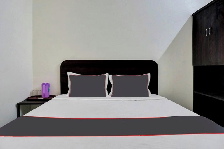 Bedroom 2, Hotel Gargi Galaxy, Pune