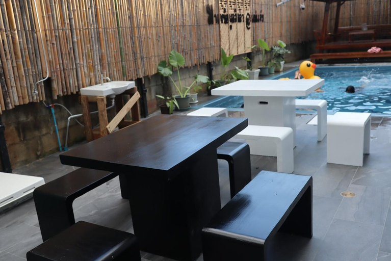 Swimming Pool 15
