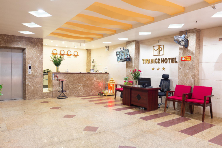 Titanic 2 Hotel, Từ Liêm