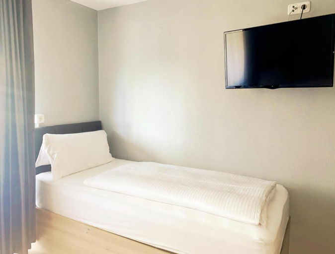 Bedroom 3, Louis Hotels, Hochtaunuskreis