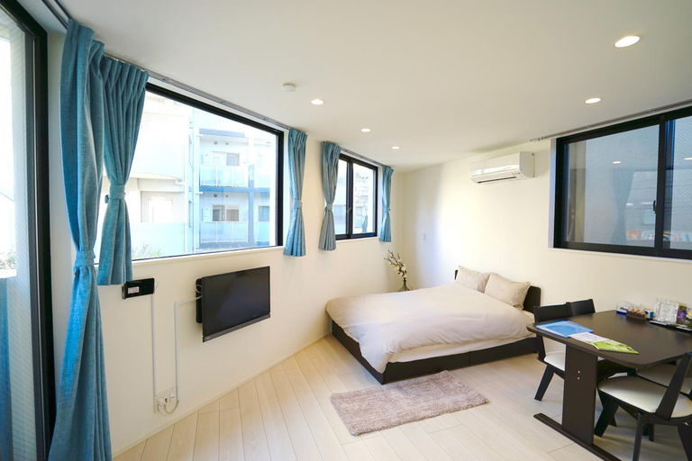Others 3, Court Residence Tokyo Nakano, Nakano City