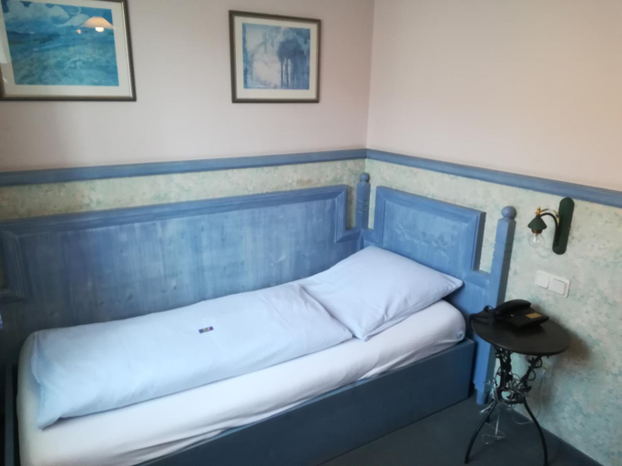 Bedroom 2, Gasthof Bogenrieder, Neuburg-Schrobenhausen