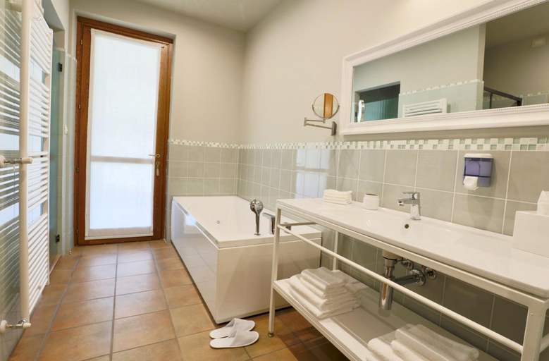 Others 5, LE SETTE VIE HOLIDAY HOMES, Cuneo