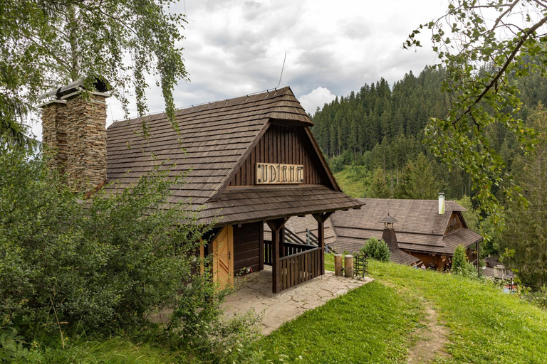 Others 5, Valasske chalupy Resort, Vsetín