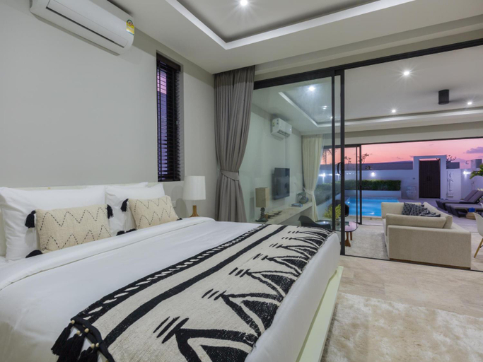 Bedroom 13