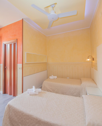 Others 3, Albergo Della Corte, Benevento
