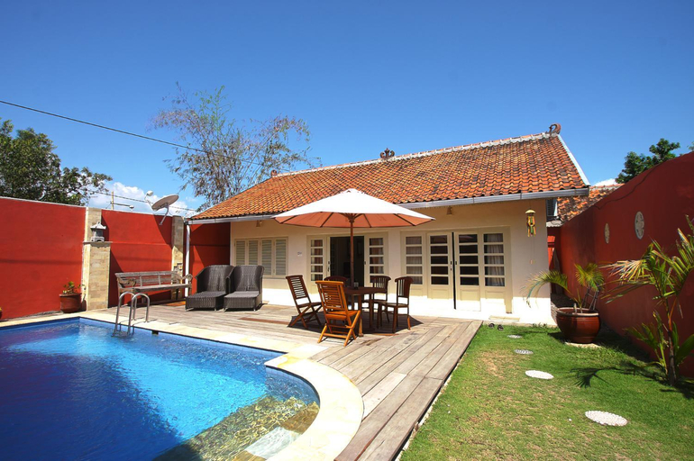 Swimming Pool 9