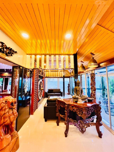 Public Area 2, Crystal Sea Villa - Beautiful Beach Get-away, Pattaya