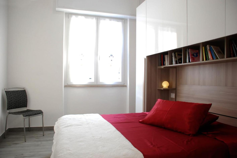 Bedroom 18