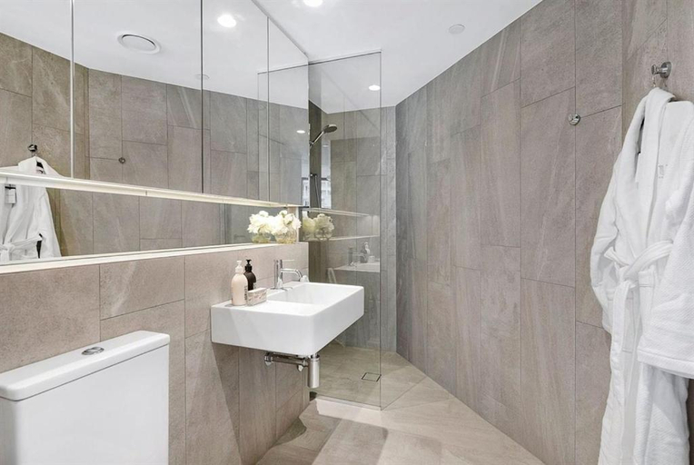 Bathroom 5, Vue Broadbeach - Official, Gold Coast