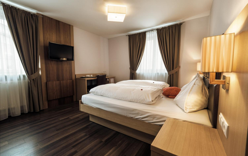 Bedroom 2, Hotel-Flair, Salzburg