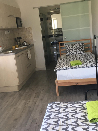 Others 5, Levendulakert Siofok Apartmanhaz, Siófok