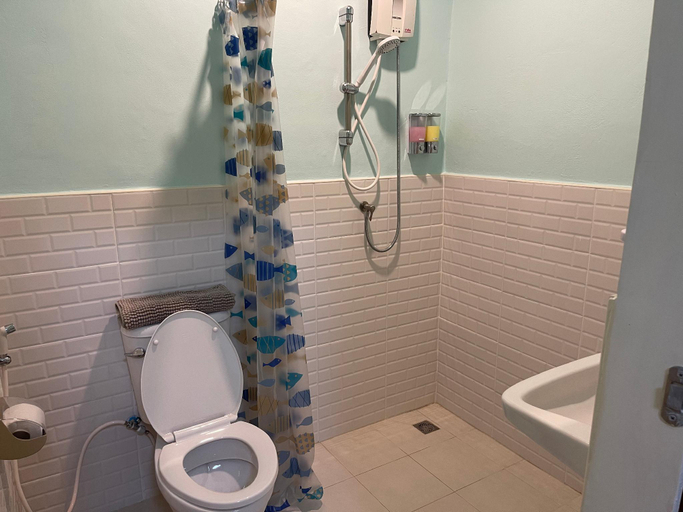 Bathroom 3