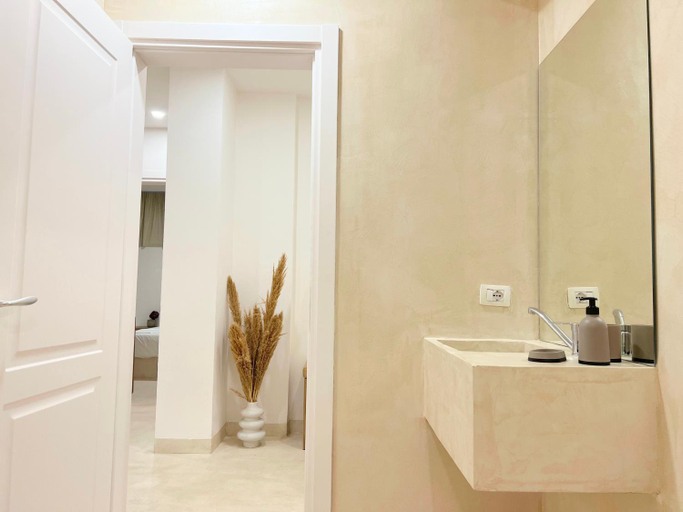 Bathroom 2, EXCLUSIVE OFFER - Cave By the Sea, Durrësit