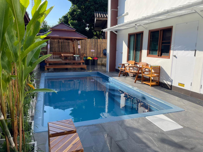 Swimming Pool 3