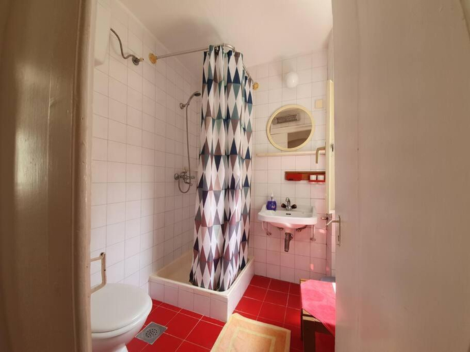 Bathroom, Rooftop Apartment - Near the historic center, Dubrovnik