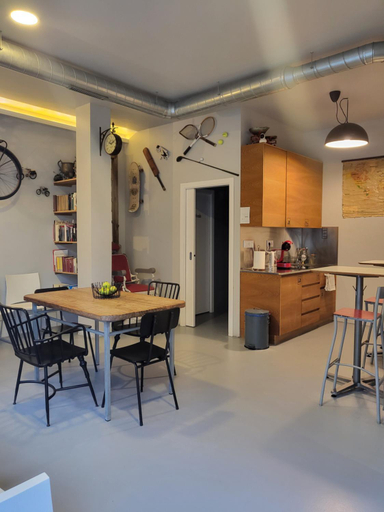 Others 5, Acola Sport Hostel, Pontevedra
