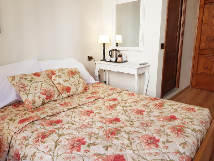 Bedroom 5, Lady Luna B&B, Florence