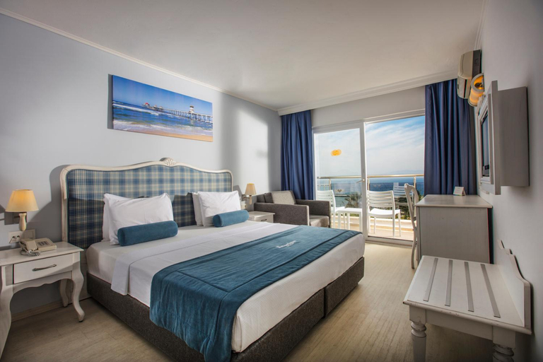 Bedroom 3, Atlantique Holiday Club, Kuşadası