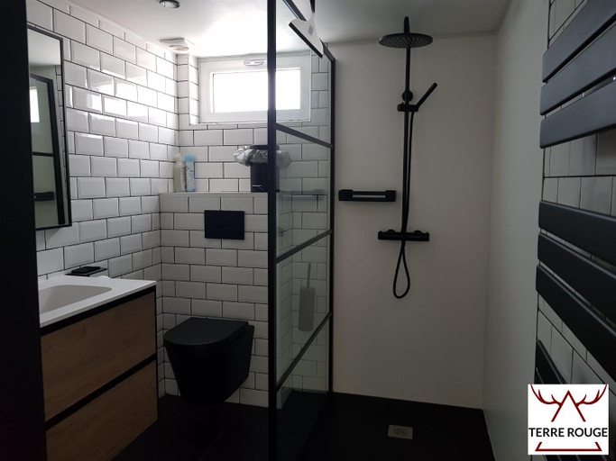 Bathroom 3, Terre Rouge & Terra Rubica - Les Terrasses de Malmedy, Liège