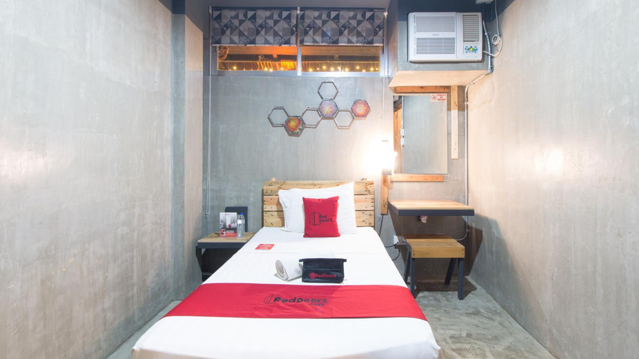 Bedroom 29