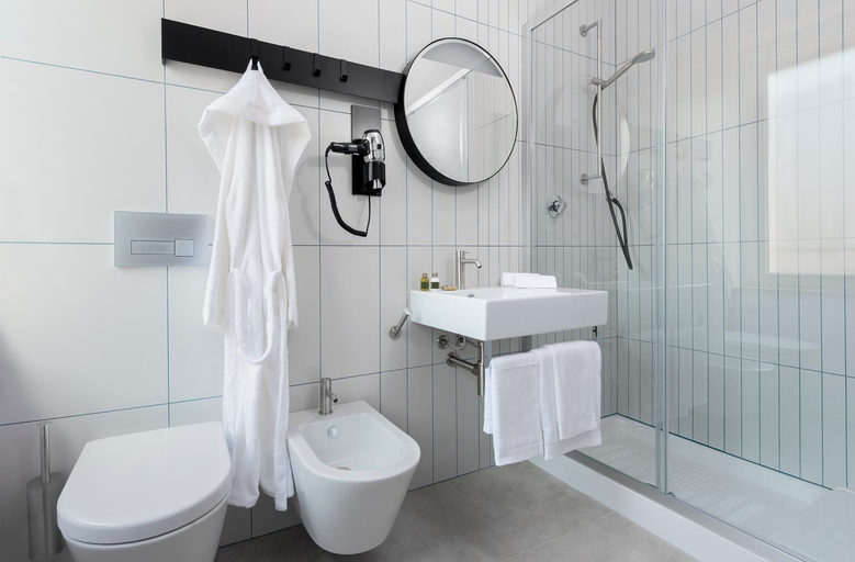 Bedroom 4, BnBiz - Coworking Hotel, Piacenza