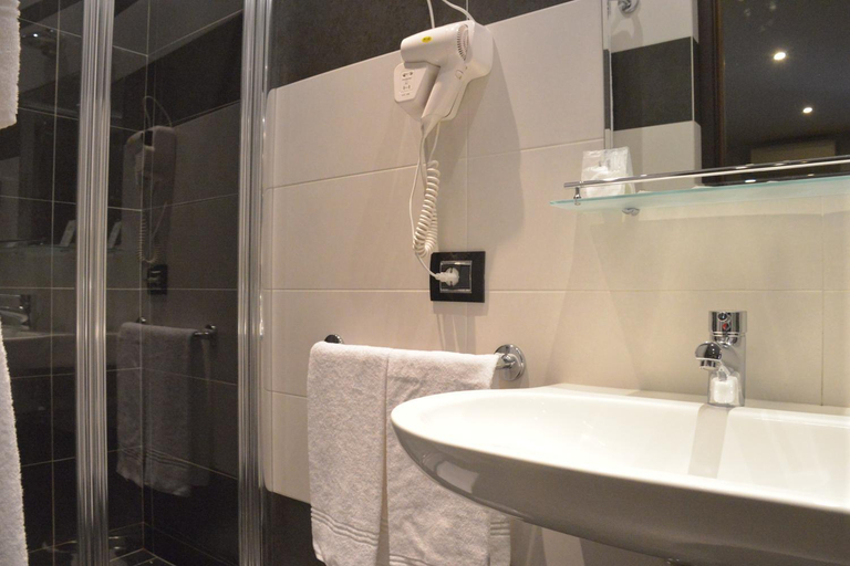 Bathroom 5, B&B La Casa di Patty, Roma