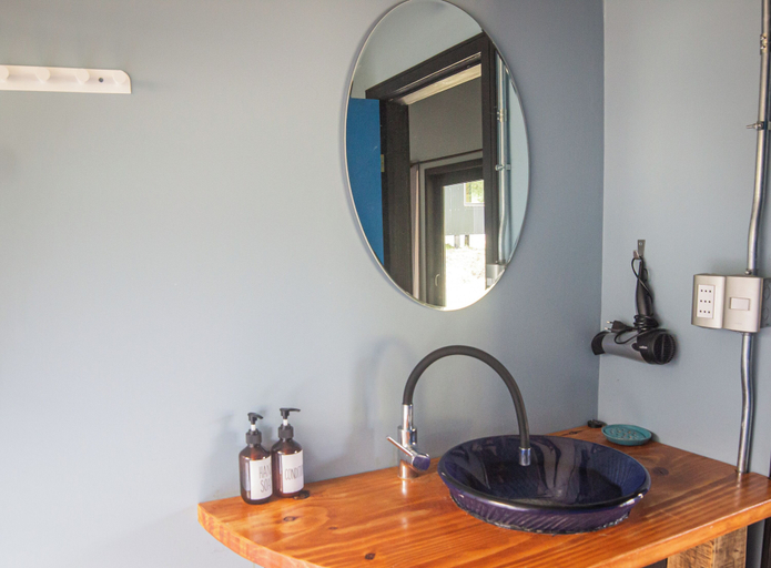 Bathroom 4, K10 Lodge, Cautín