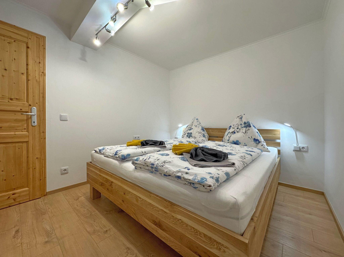 Bedroom 2, Apartment in Untertauern near Ski Slopes, Sankt Johann im Pongau
