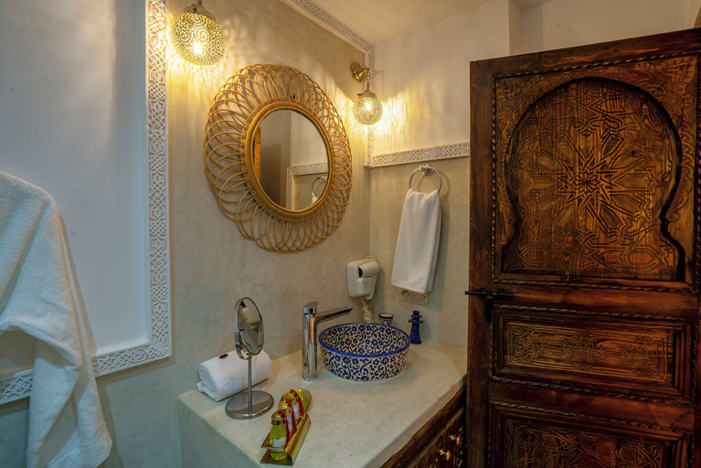 Bathroom 4, Riad Yalla habibi, Marrakech