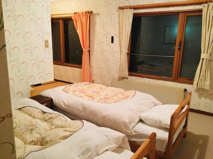 Bedroom 2, Hotel Radish House, Semboku