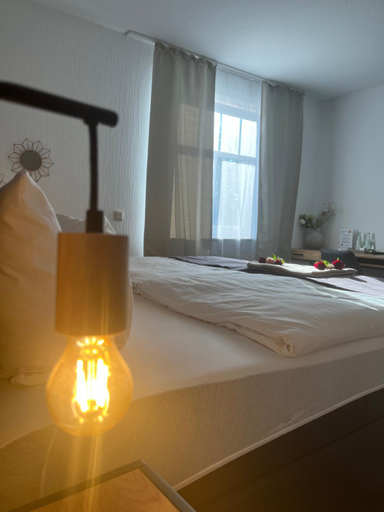 Bedroom 2, Hotel Restaurant Zum Landmann, Olpe