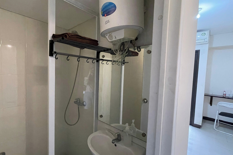 Bathroom 5, Kadina 19 Avenue, Tangerang