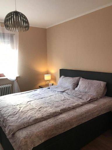 Bedroom 1, Central-Apartment-Adria, Regionalverband Saarbrücken