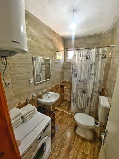 Others 5, Apartments Djukic