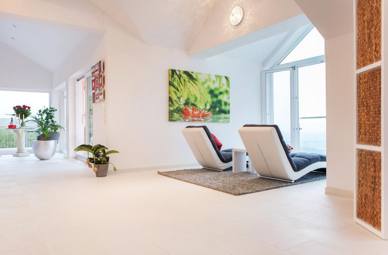 Others 5, Schone Aussicht, Aschaffenburg