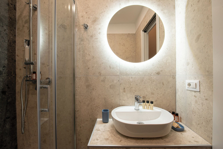 Bathroom 5, H77 Apartments - Maison D'Art Collection, Rome
