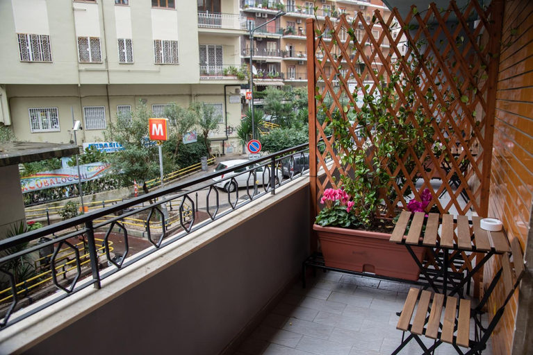 Others 4, B&B Cuor Di Rione, Napoli