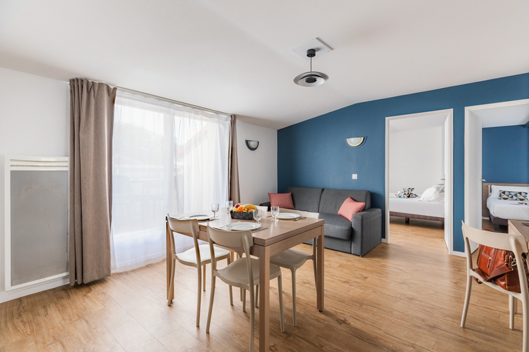 Dining Room 11