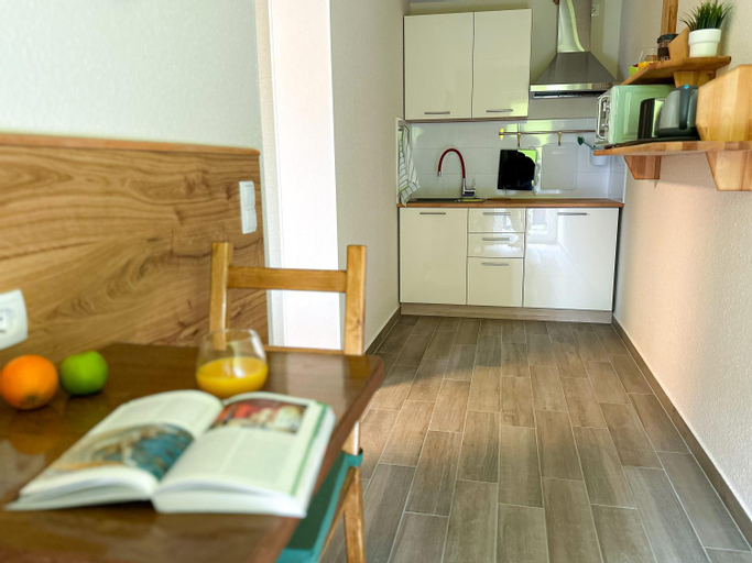 Dining Room 13