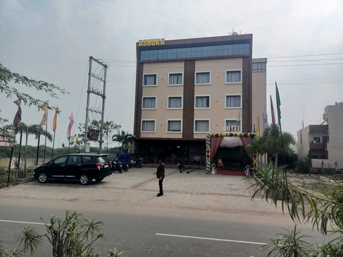 Exterior & Views 1, Hotel Ashoka legacy, Bhopal
