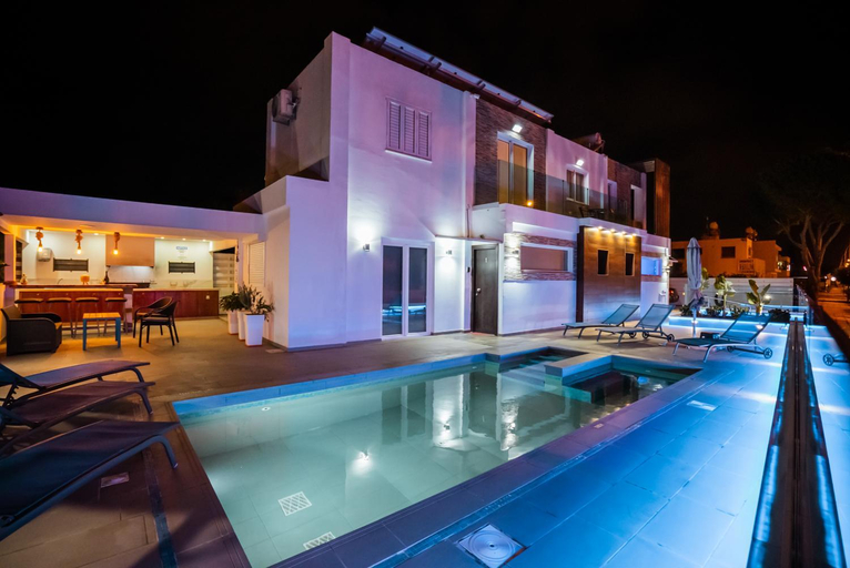Sport & Beauty 2, Tsolias Apartments