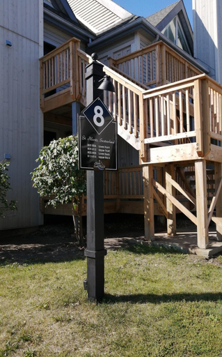 Others 2, Slopeside Blue Mountain Condo - Wifi, Linens/Towels, Ski In/Out, Grey