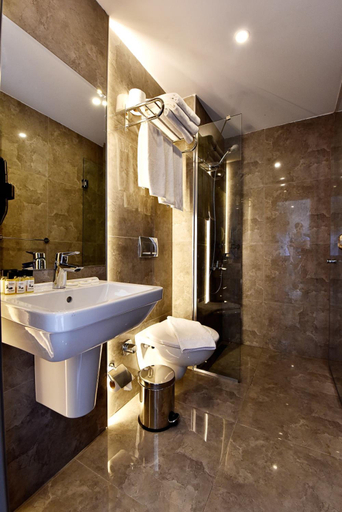 Bathroom 5, Parkim Ayaz, Bodrum
