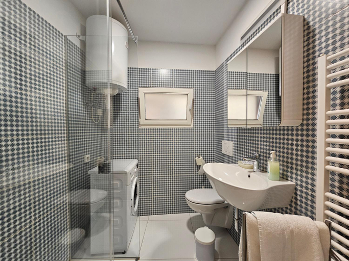 Bathroom 3, Jager Apartments Tour As Ljubljana, Ljubljana