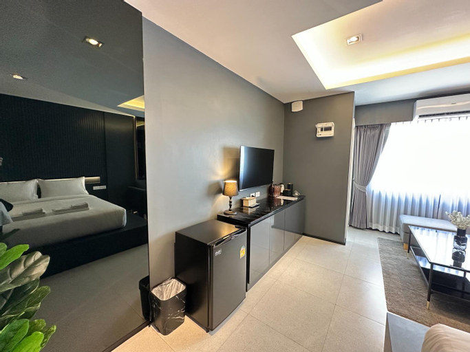 Bedroom 30