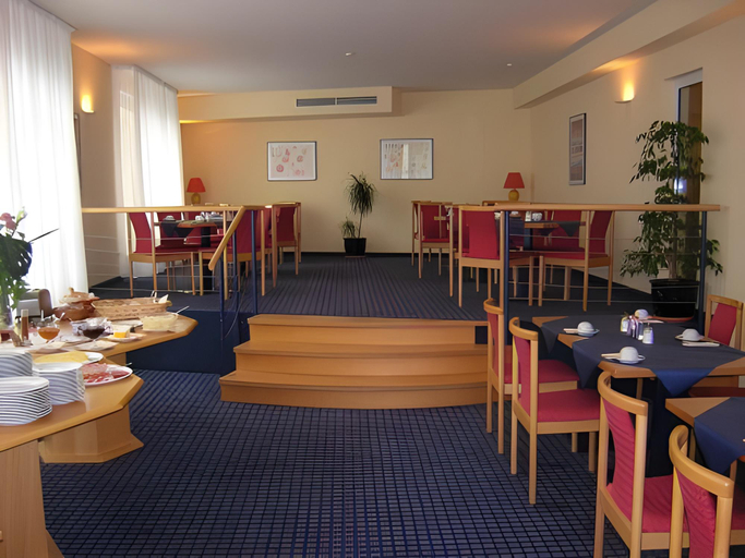 Food & Drinks 5, Hotel In Herrenhausen, Region Hannover