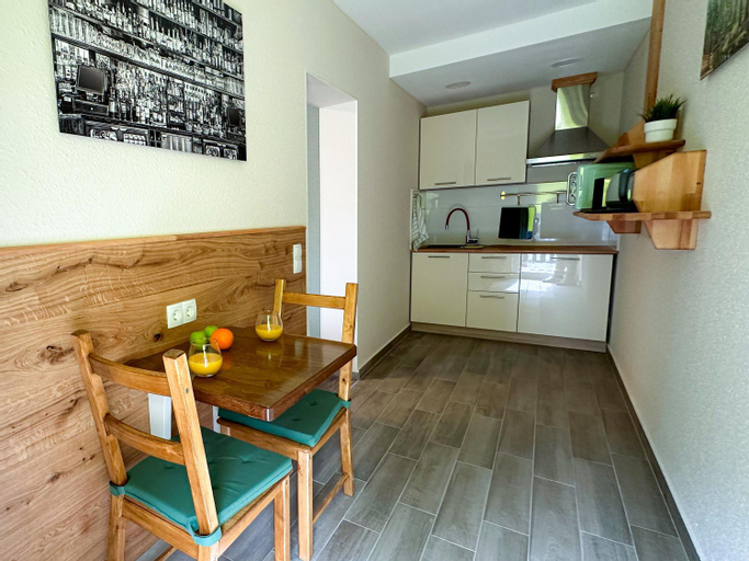 Dining Room 6